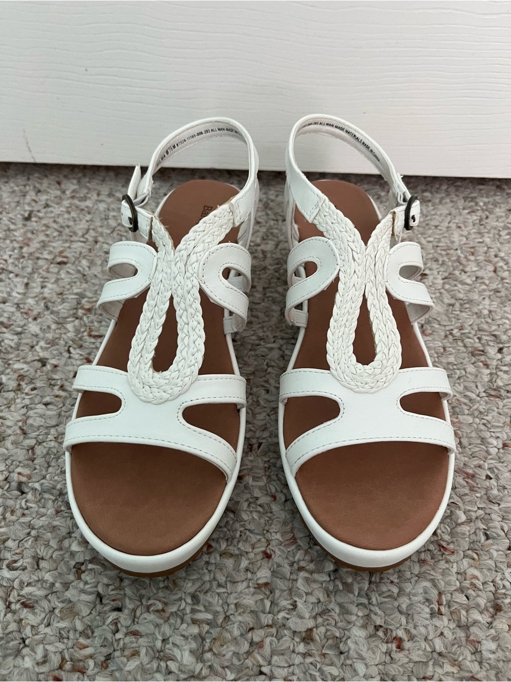 Women’s white sandals